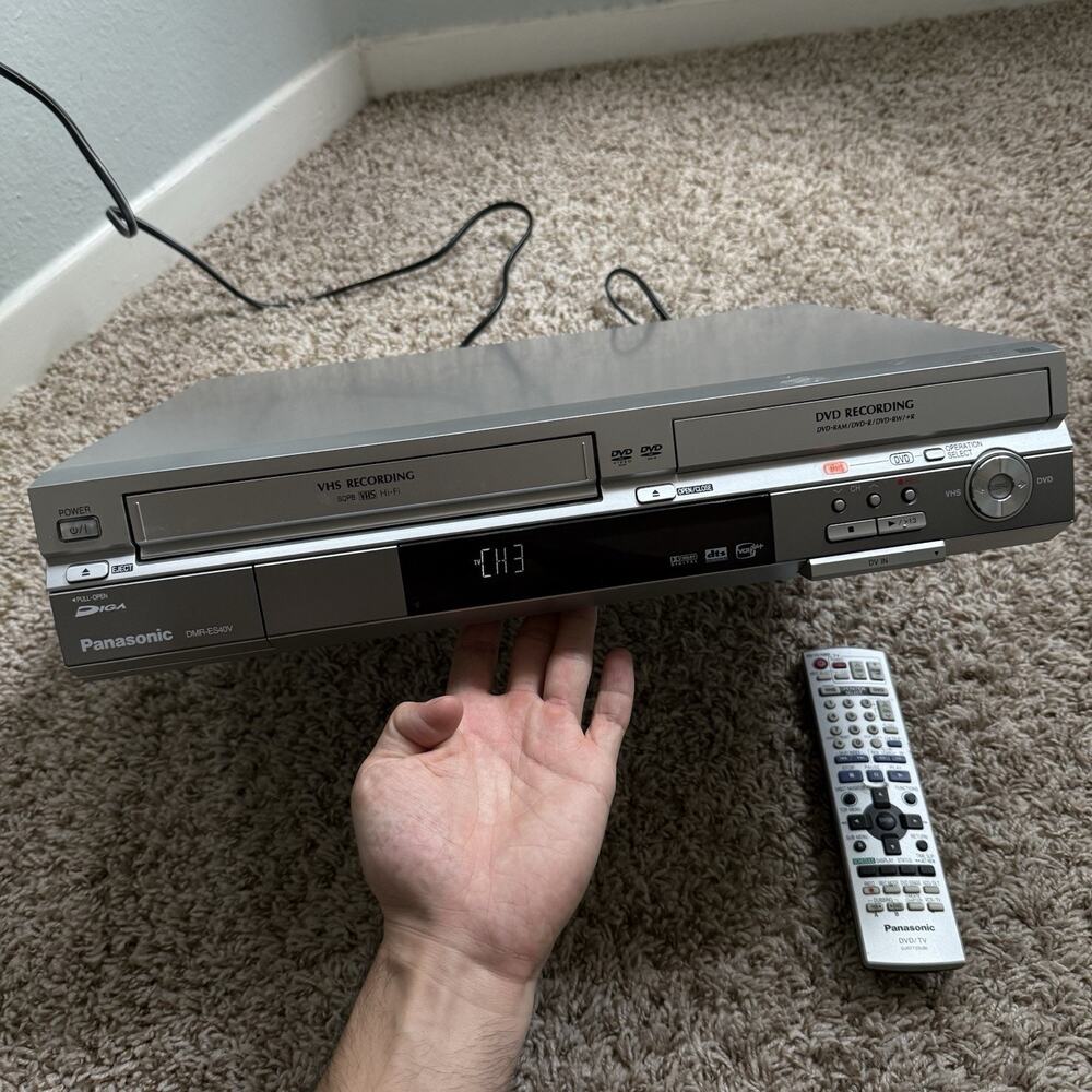 Panasonic DMR-ES40V VCR DVD Recorder Combo Player w/ Remote And Power Cord